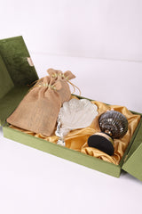 THE ROYAL BOX