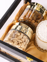 VINTAGE  CHARM  HAMPER