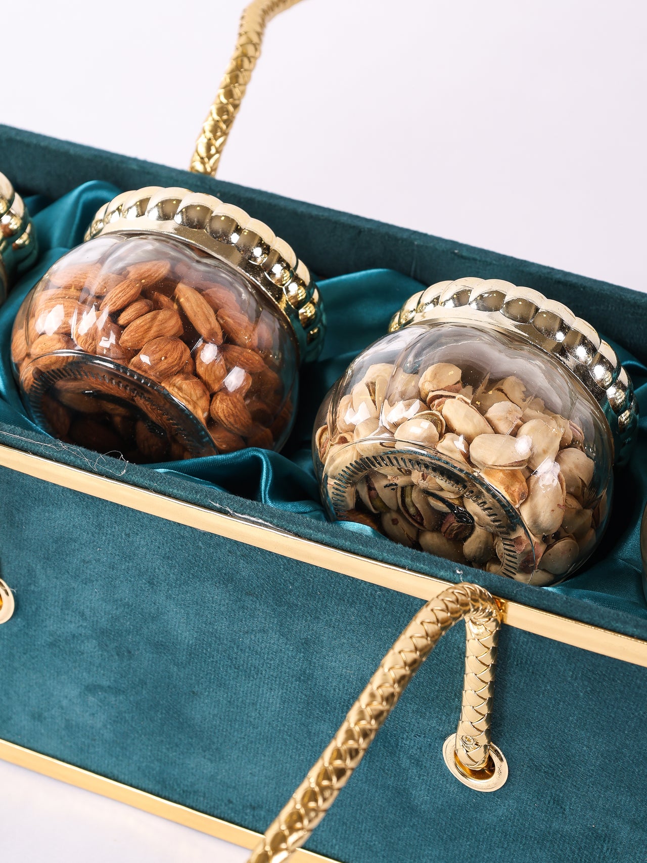 VELVET NUT BASKET