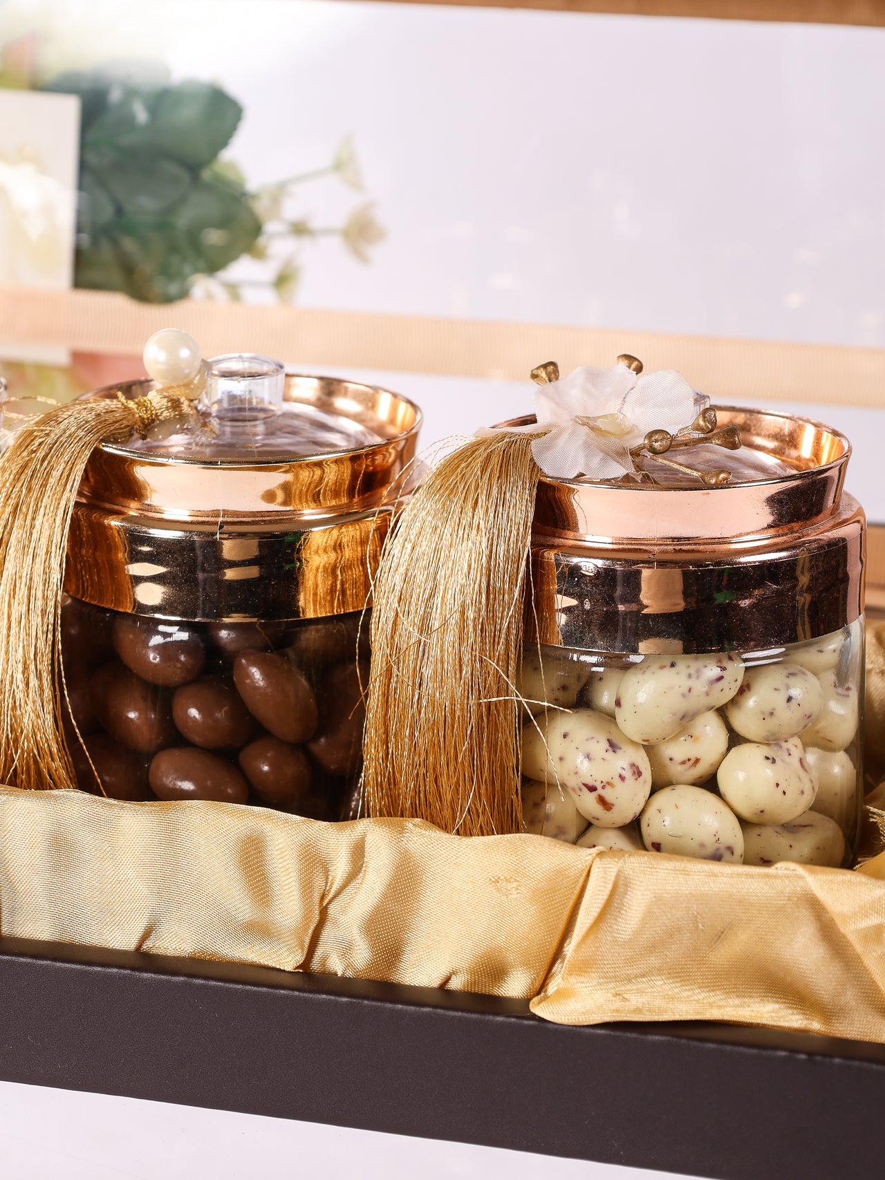 THE  ELEGANT  GIFT BOX
