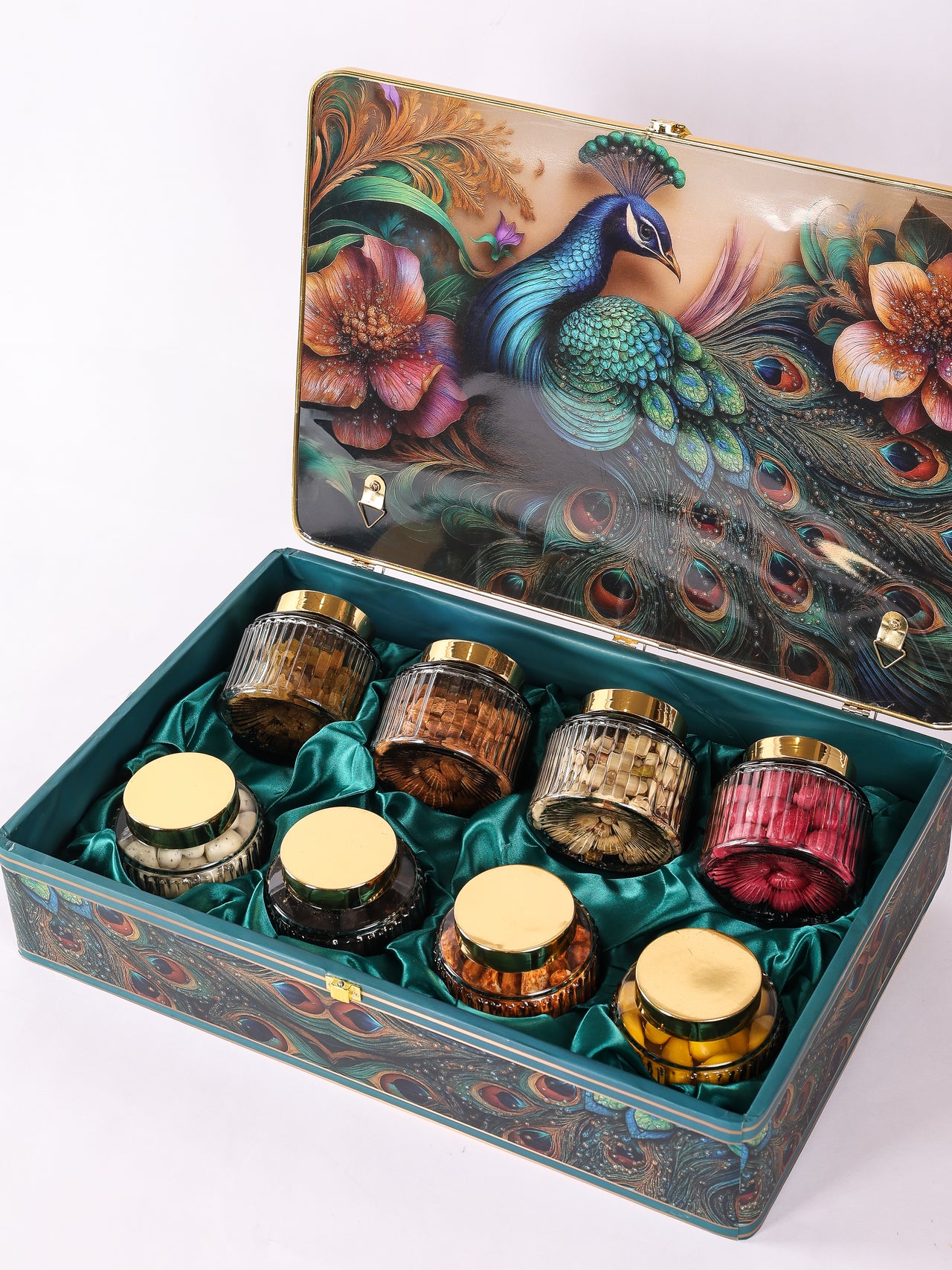 ROYAL TREATS  TRIO