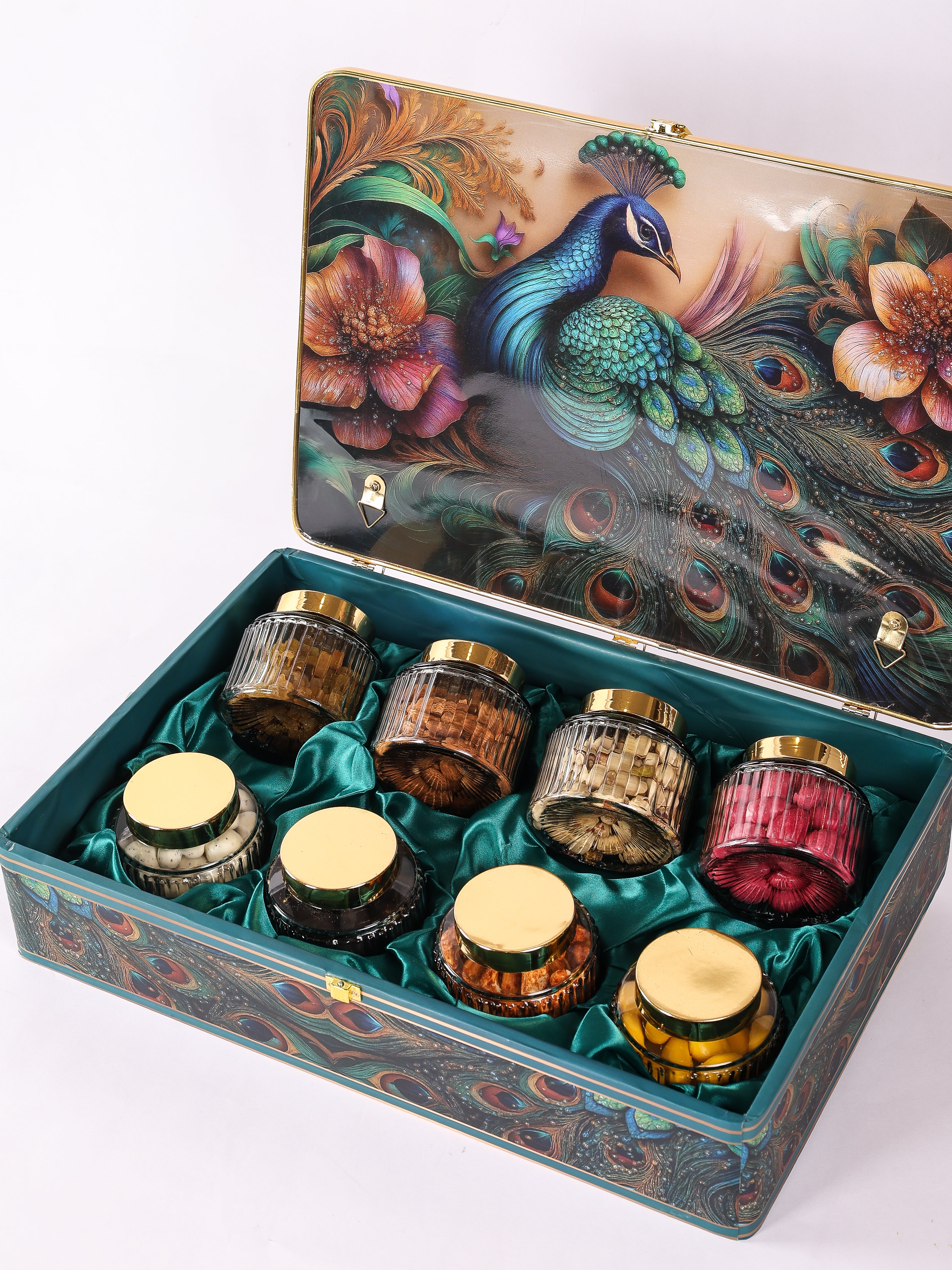 ROYAL TREATS  TRIO